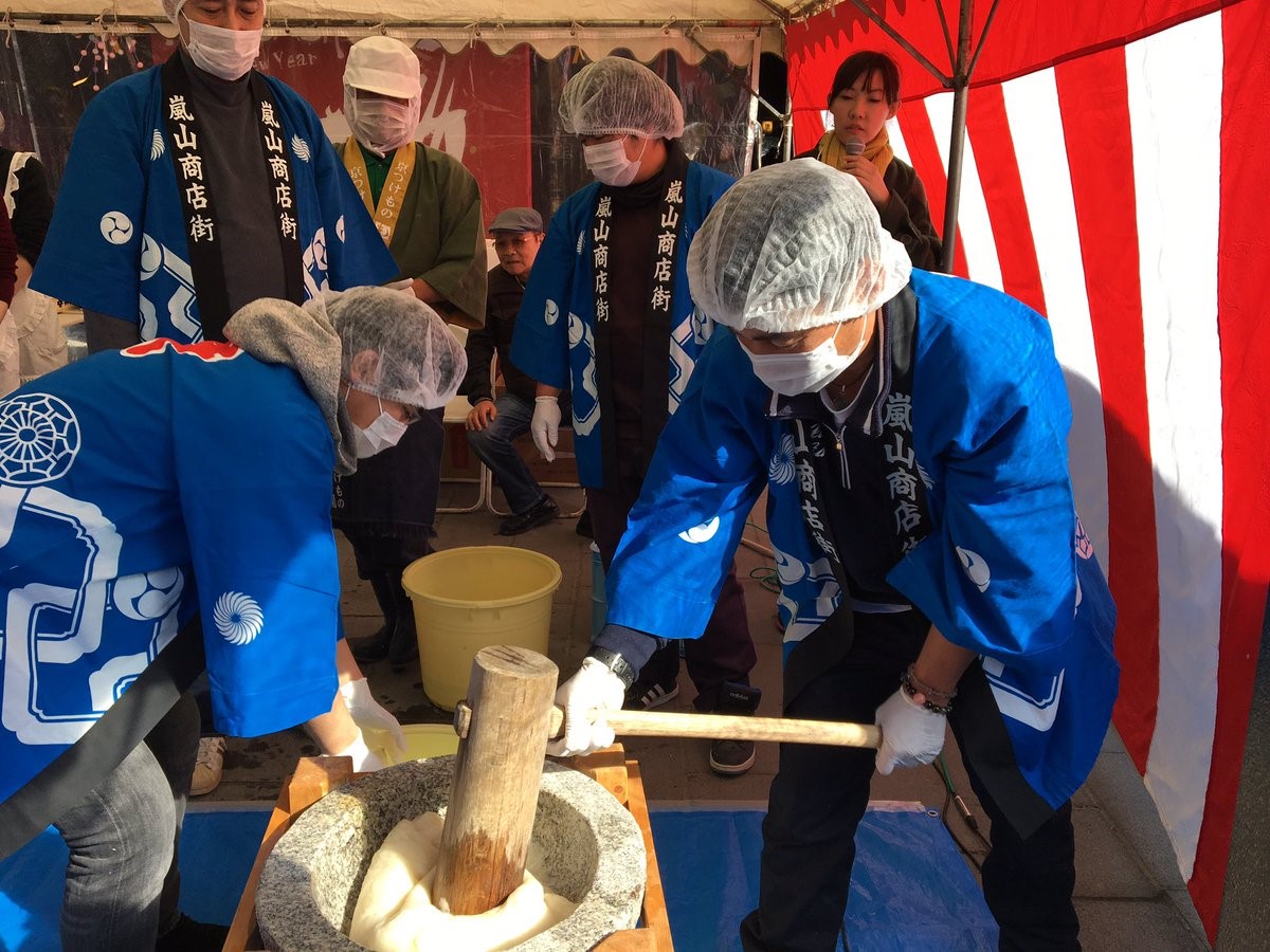 餅つきイベントの様子